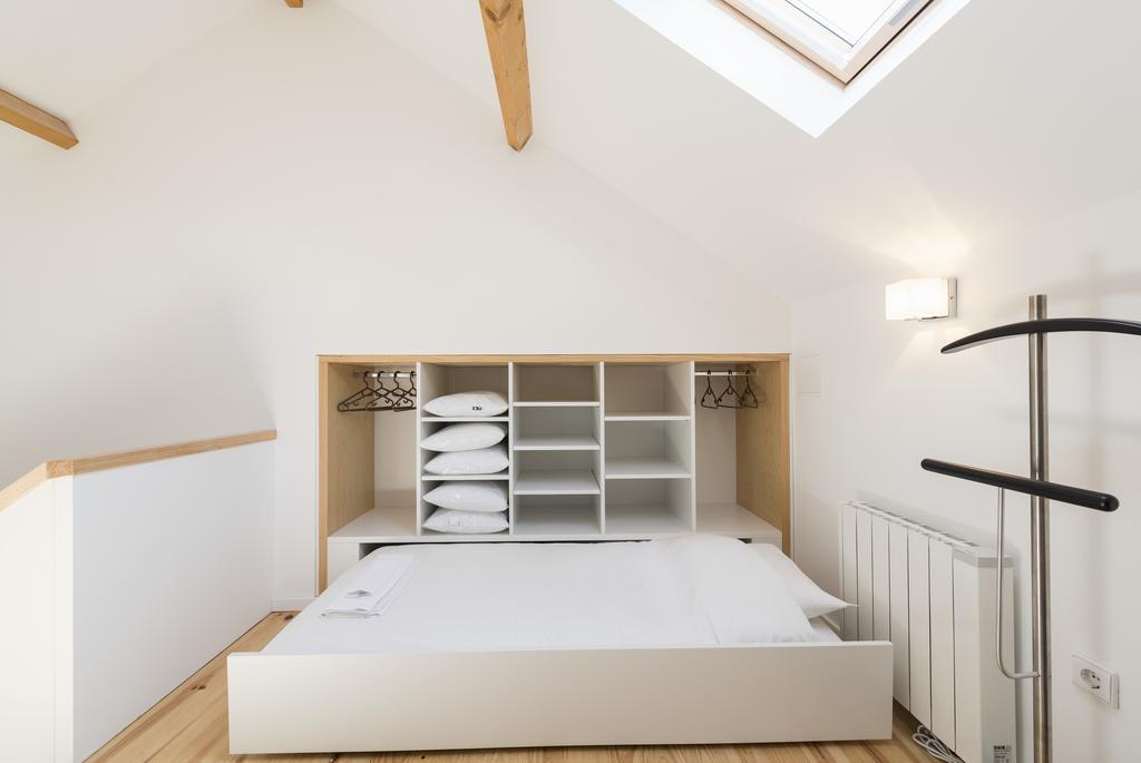 Lovelystay-Modern Loft City Center Порту Экстерьер фото