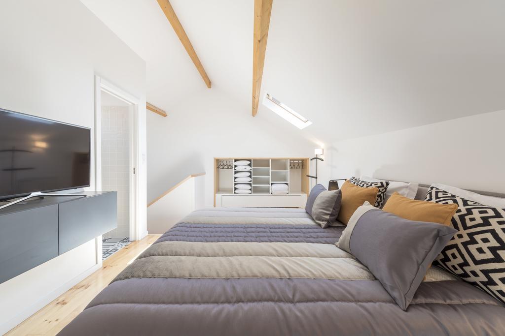 Lovelystay-Modern Loft City Center Порту Экстерьер фото