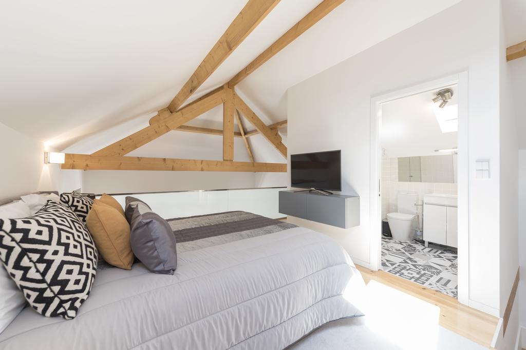 Lovelystay-Modern Loft City Center Порту Экстерьер фото